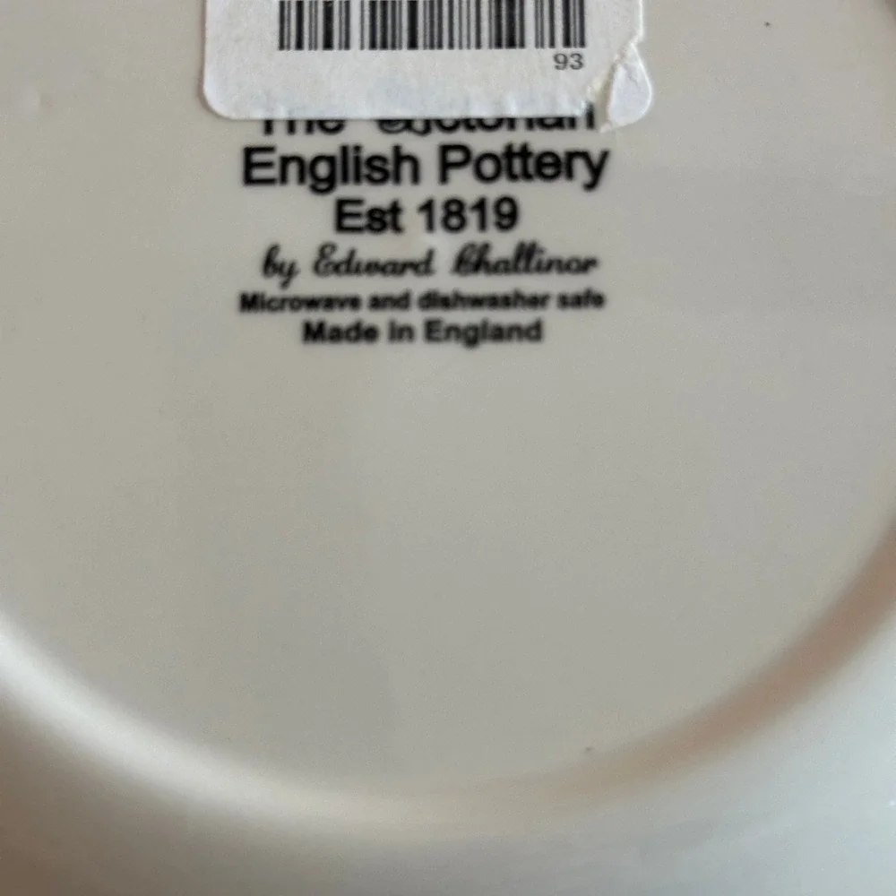 Edward Challinor English Pottery Skull Plates Set of 2 White Black Gothic 8.5in